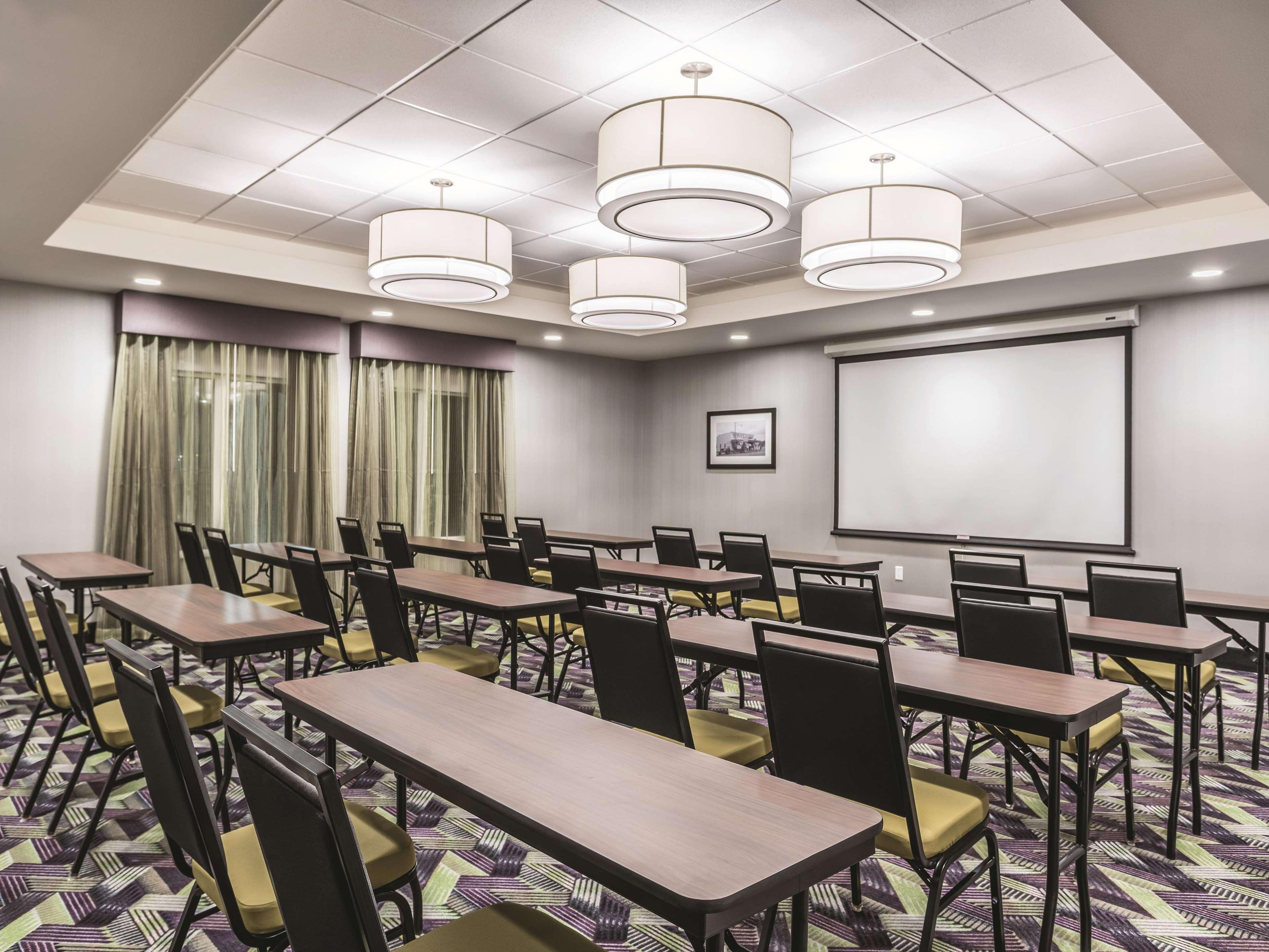 La Quinta Inn & Suites By Wyndham Walla Walla Exteriör bild