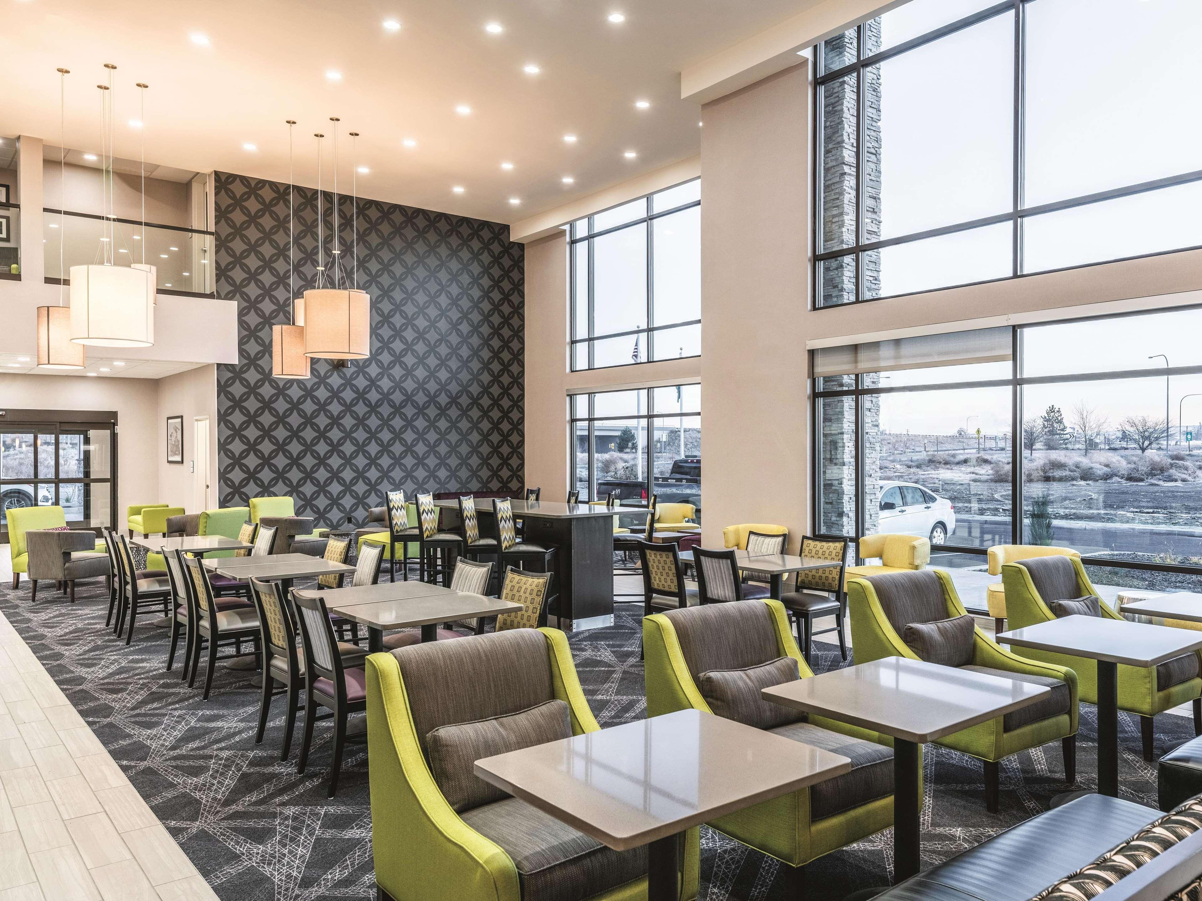 La Quinta Inn & Suites By Wyndham Walla Walla Exteriör bild