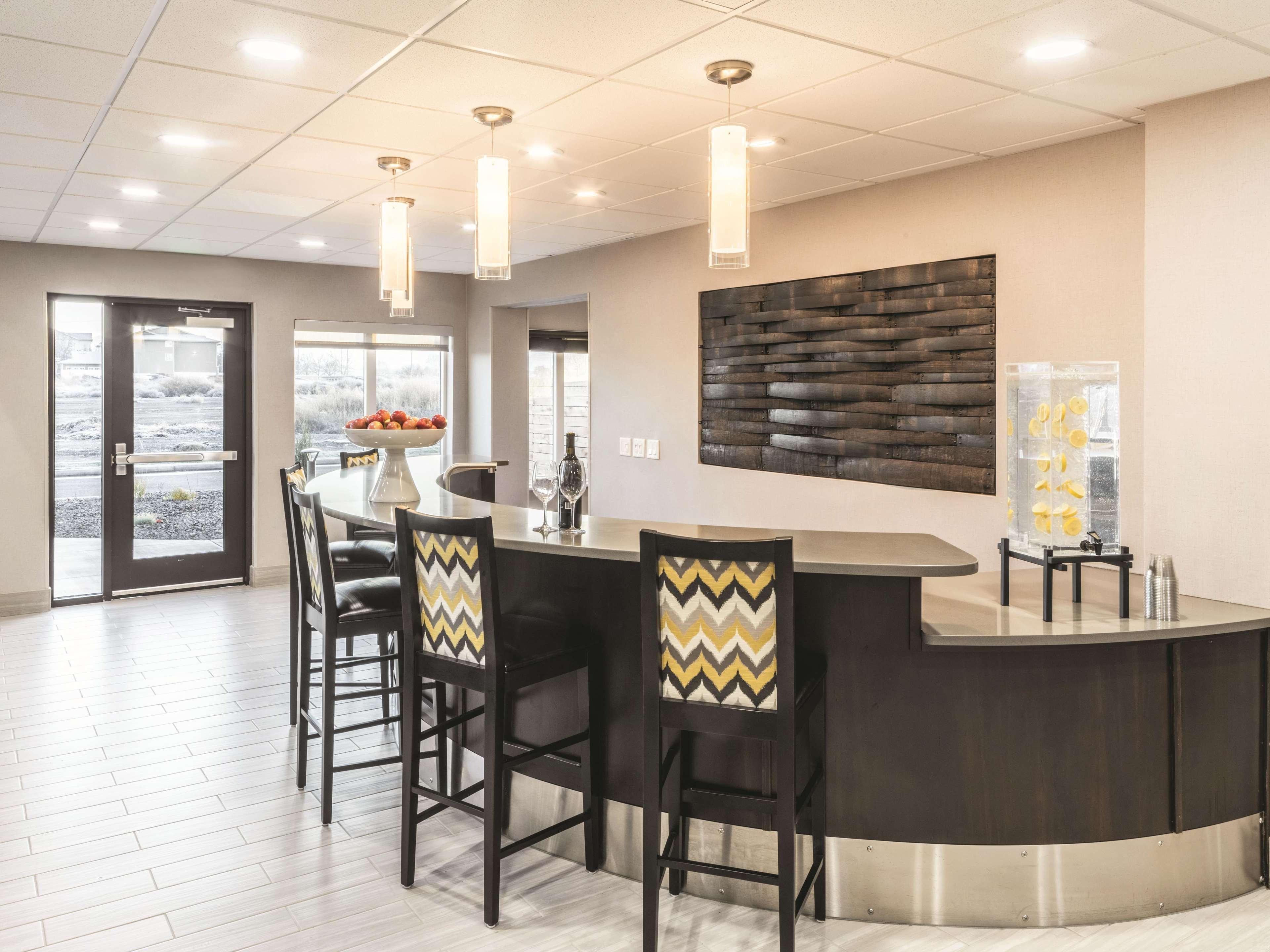 La Quinta Inn & Suites By Wyndham Walla Walla Exteriör bild